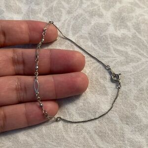 🚨5 FOR $25🚨 SEND OFFER Dainty Bracelet